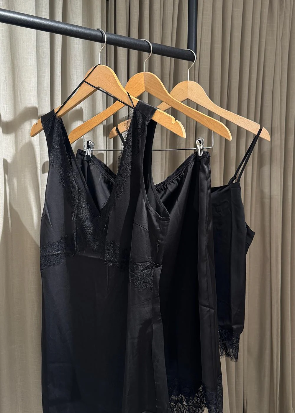 Vuemd dress - Black - Image 8
