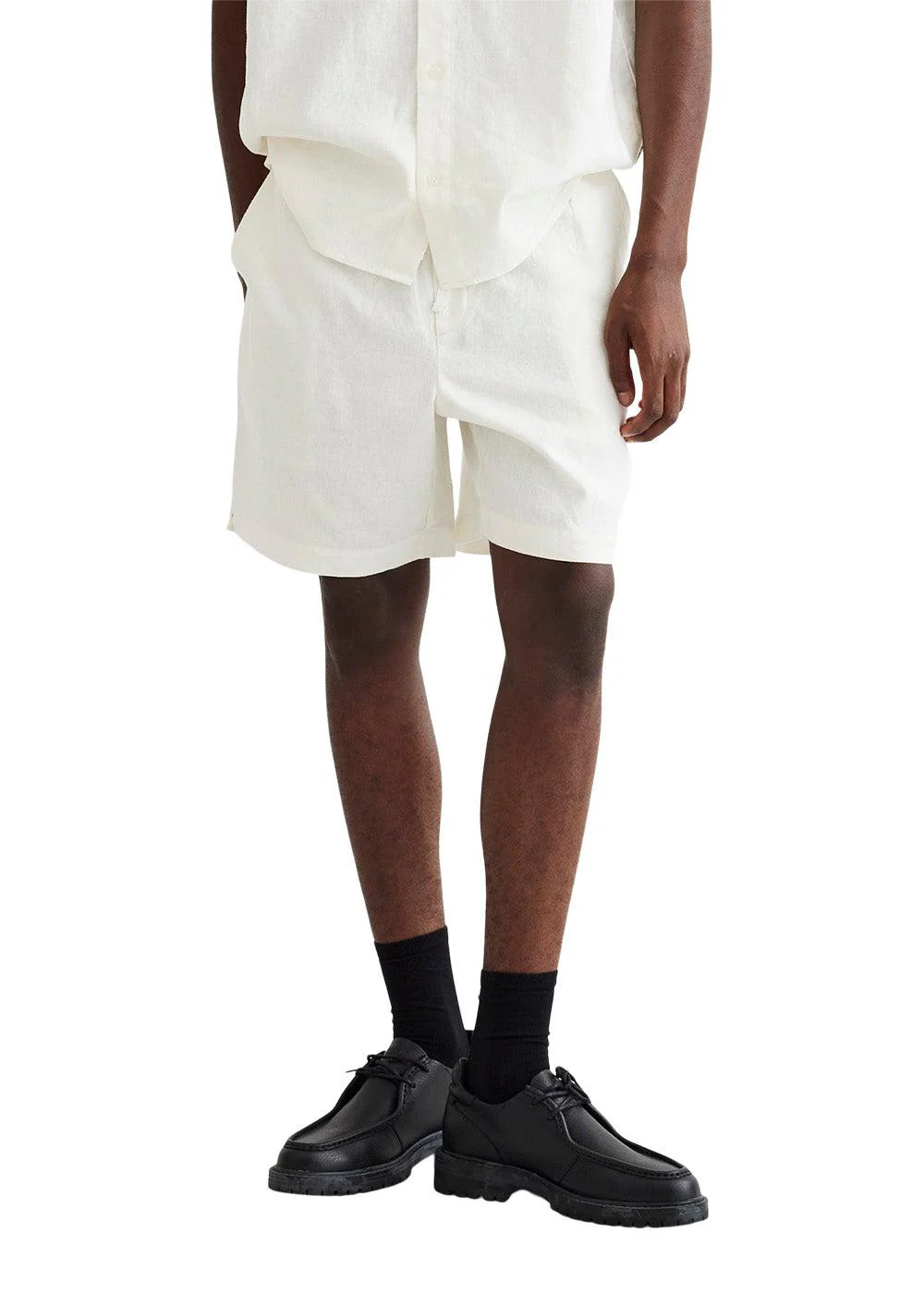 WBBommy Linen Shorts - Off White - Image 3