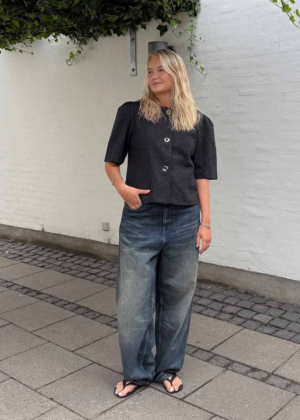 Xanthe Herringbone Blazer - Dark Grey - Image 3